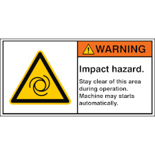 Знак безопасности ISO — опасность удара. Держитесь подальше от этой зоны во время работы. Машина может запуститься автоматически.